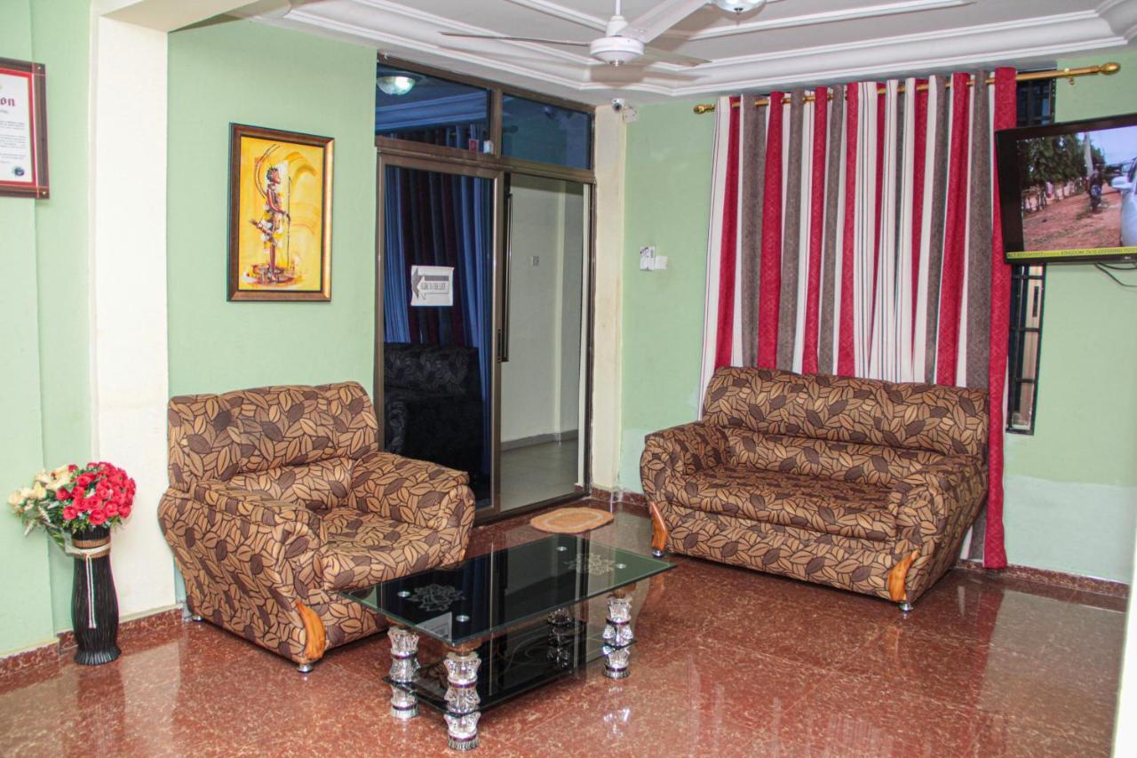 Nbangba Hotel Techiman Exterior foto